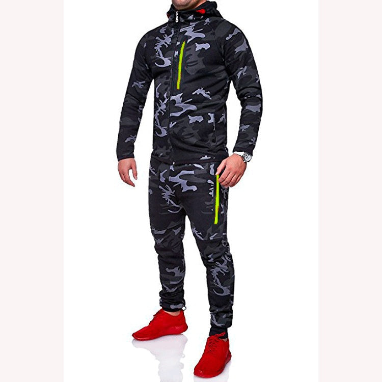Men's Camouflage Hooded Jacket: The Perfect Layer for Adventure