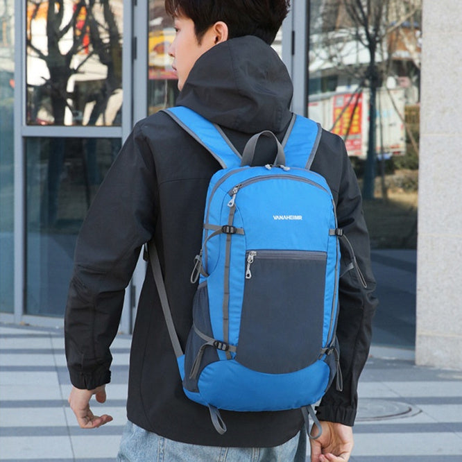 Men's Lightweight Folding Waterproof Backpack