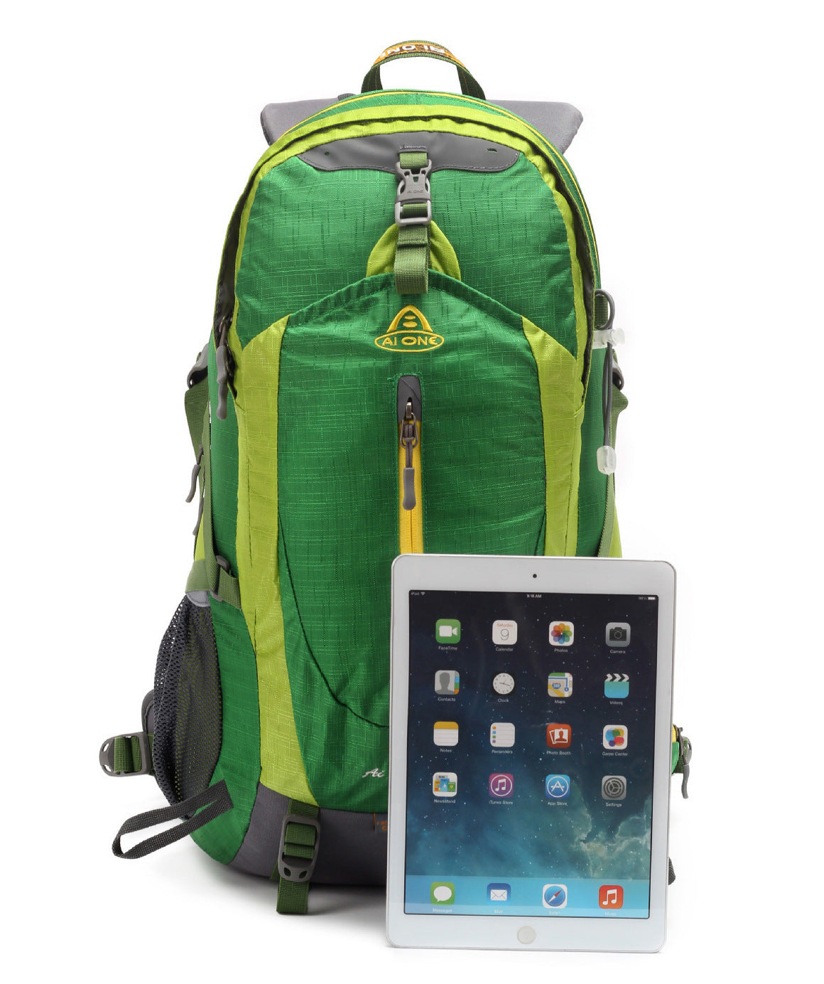Outdoor Mountaineering Hiking Leisure Travel Nylon Backpack